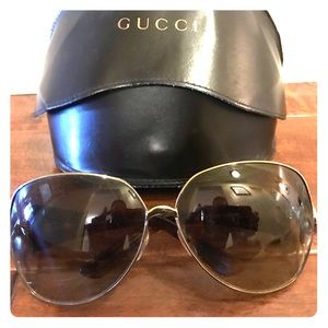 Gucci
Brown Gg 2794/S Tortoise Sunglasses